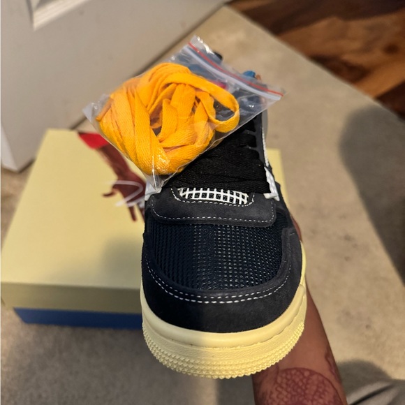 jordan 4 off noir